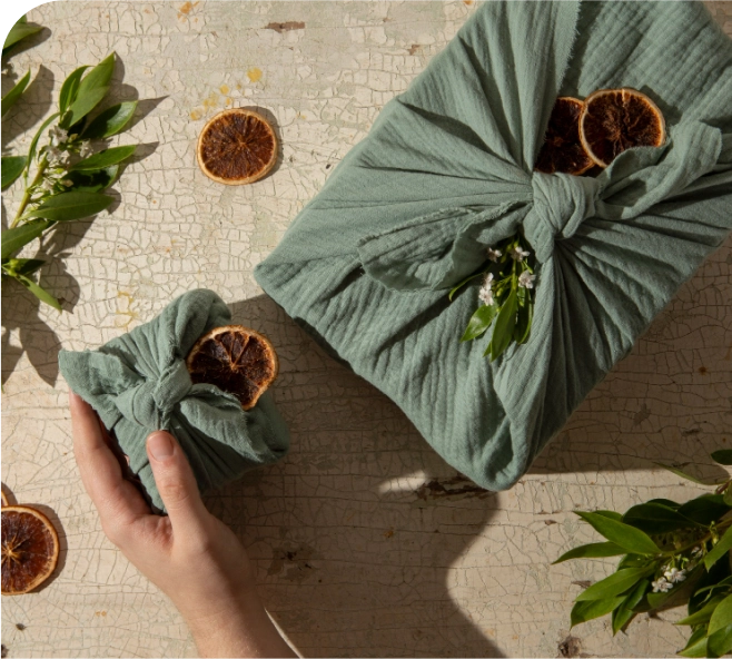 Eco-friendly packing demonstration