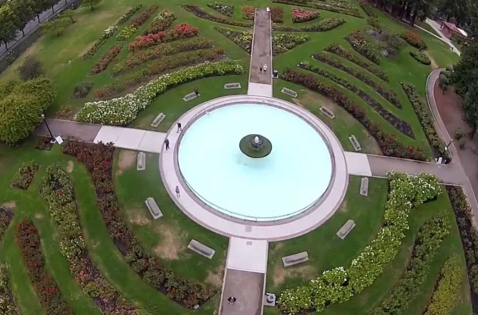 Immerse Yourself in Nature’s Beauty at the Stunning Municipal Rose Garden in San Jose