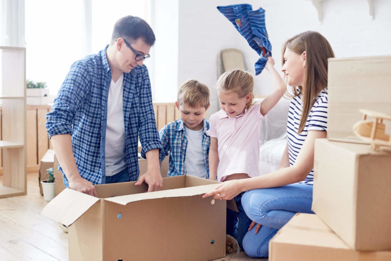 Moving With Kids: Stress Free