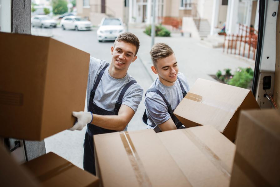 Movers services provided by Air 1 Moving & Storage Los Angeles